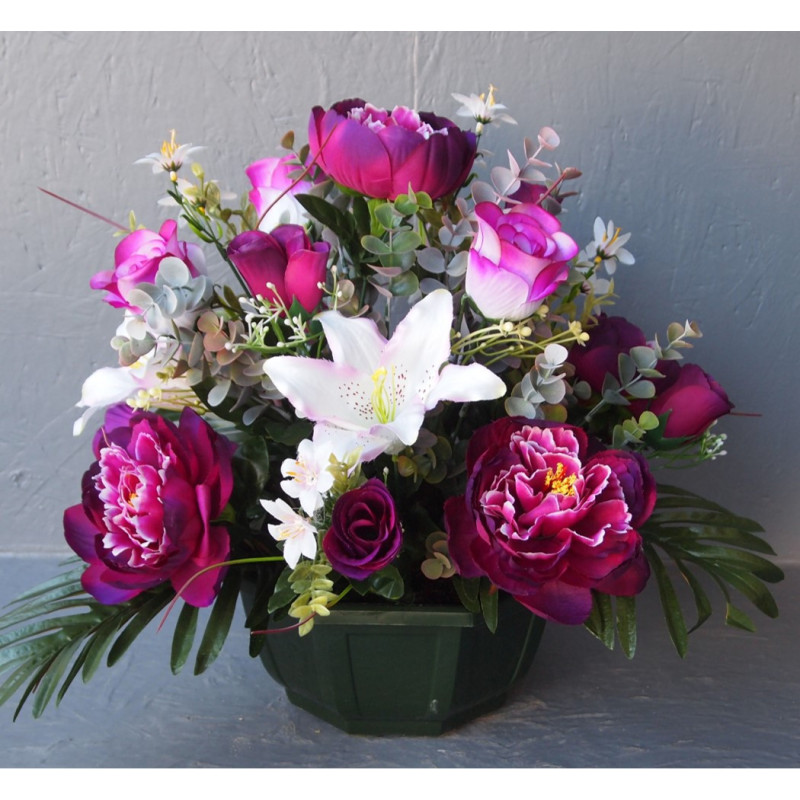 Compo classique pivoines-lis-roses