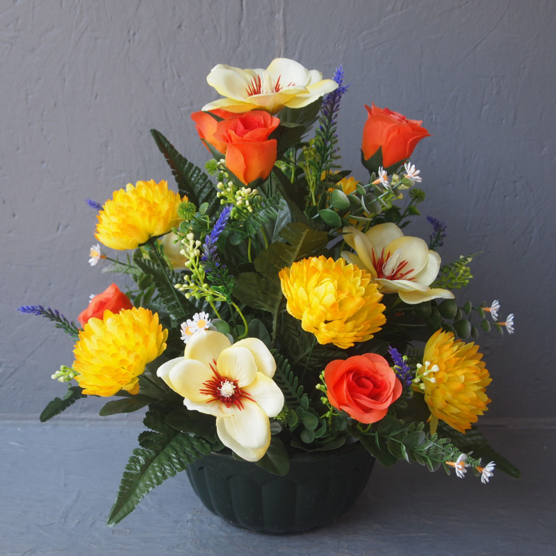 Compo haute et ronde chrysanthème-magnolias