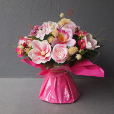 Bouquet bulle magnolias-roses