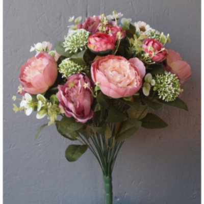 Bouquet vintage rond de pivoines ,ail et fleurs diverses