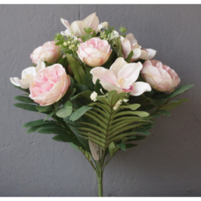 Bouquet rond de roses anciennes et cymbidiums