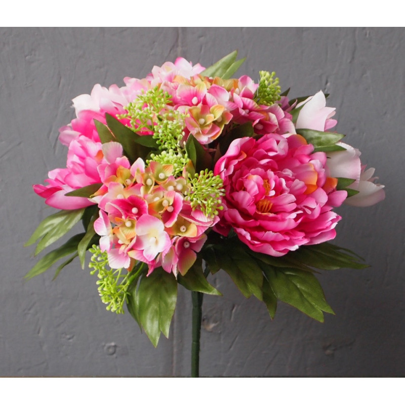 Petit bouquet pivoines et hortensias