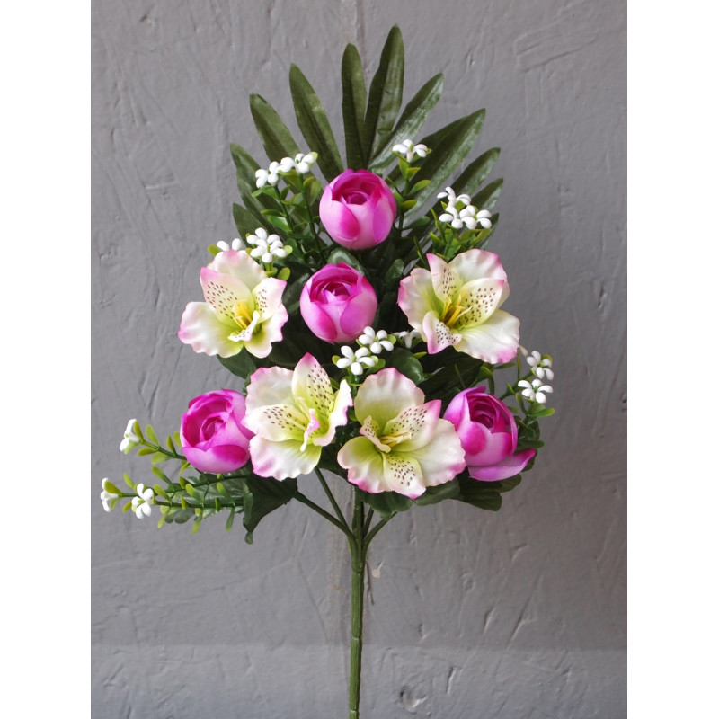 Petit bouquet face renoncules et alstro