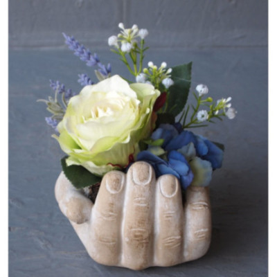 Figurine ciment Main rose bt