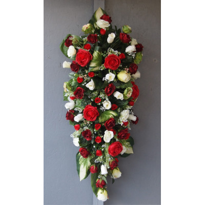 Dessus de cerceuil roses boutons